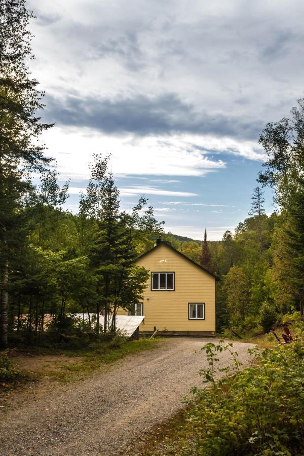 Вилла Chalet Aux Mille Etoiles Near Mt-Tremblant With Hot Tub Ла-Консепсьон Экстерьер фото